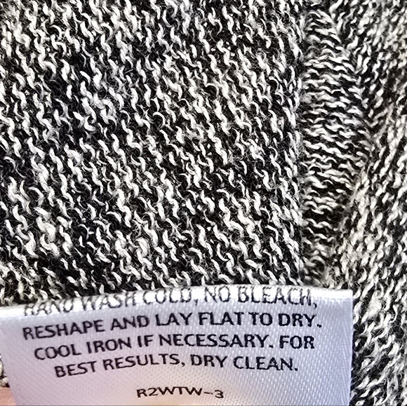 Eileen Fisher Linen Wool Blend Open Cardigan - Picture 6 of 6